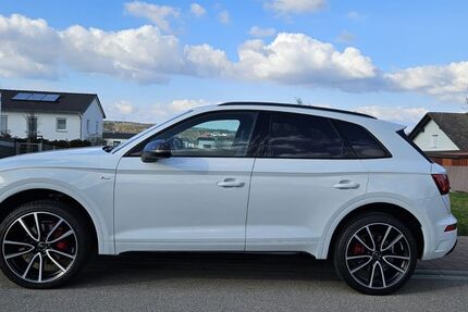 Audi Q5 13.800 km 55.995 € Wettstetten 85139