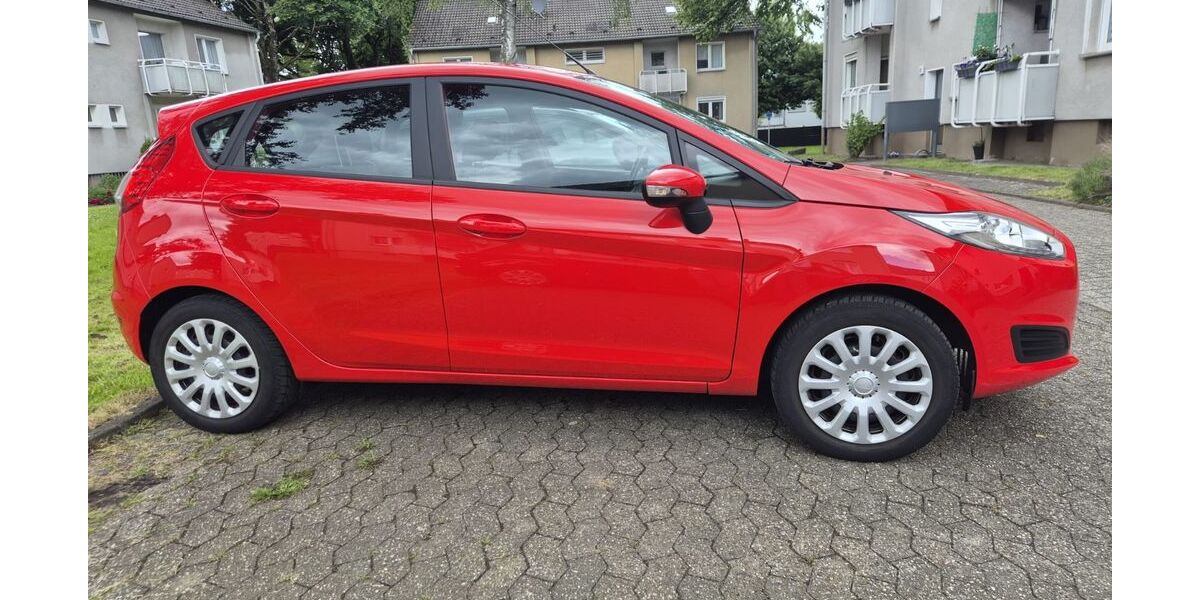 Ford Fiesta 59.980 km 6.950 &euro; Mülheim 45475