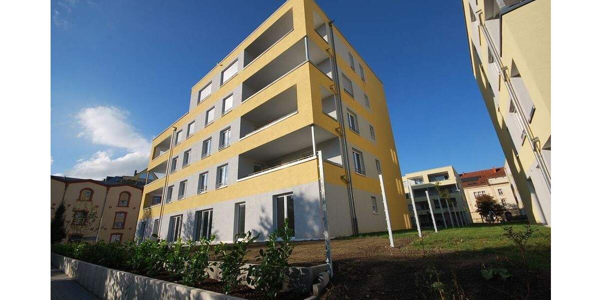 Etagenwohnung Rastatt - 4 Zimmer, 122 m&sup2;, 1.342&euro; | Angebot:25688161