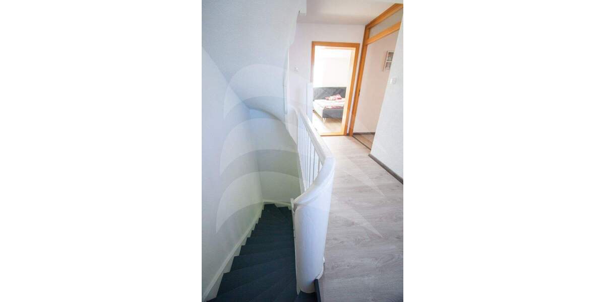 Doppelhaushälfte Landshut Industriegebiet - 7 Zimmer, 168 m&sup2;, 699.800&euro; | Angebot:23947076