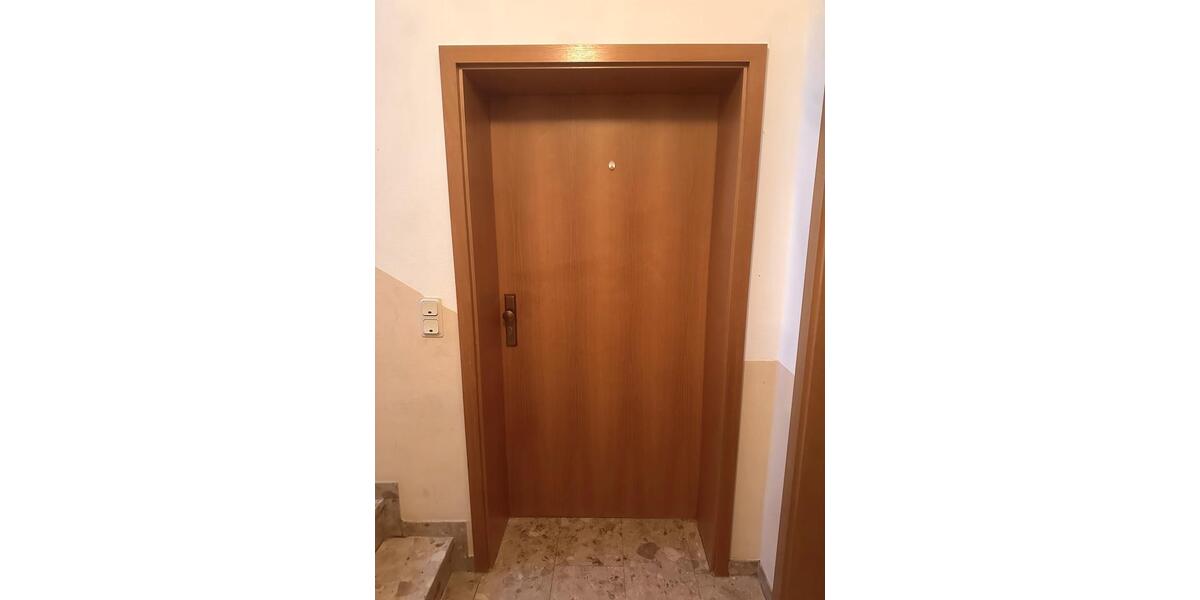 3-Zimmer-Wohnung mit Einbauküche, Terrasse & Garage – 78 m² 1 zimmer