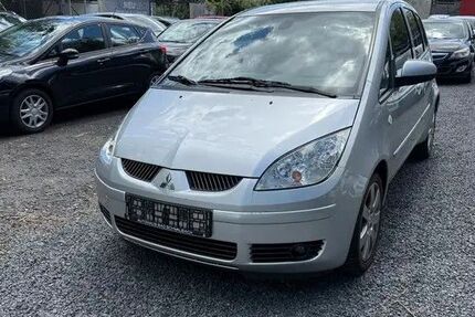Mitsubishi Colt 111.000 km 2.599 &euro; Wiesbaden 65197