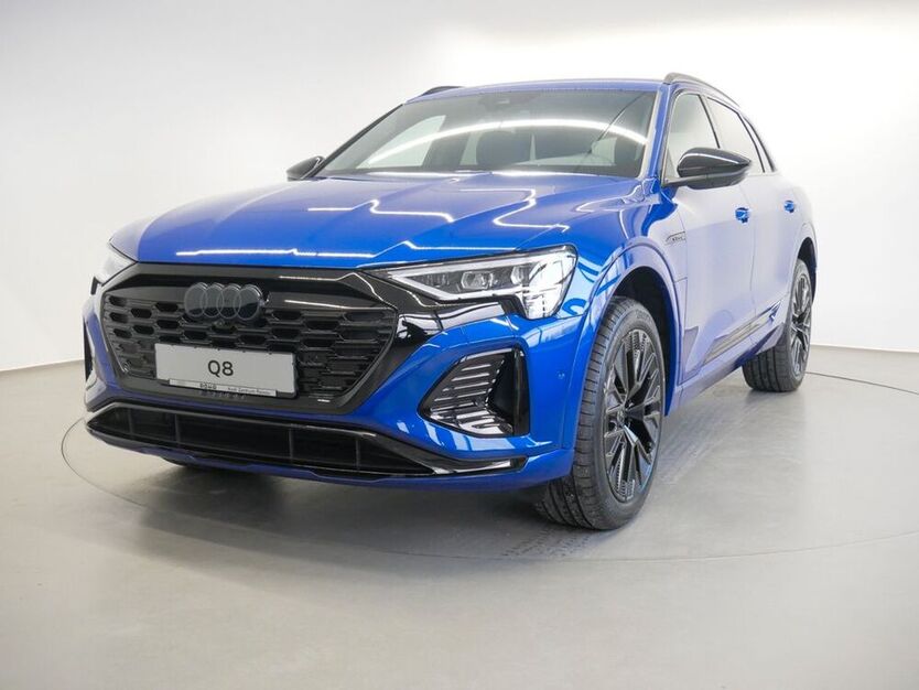 Q8 e-tron