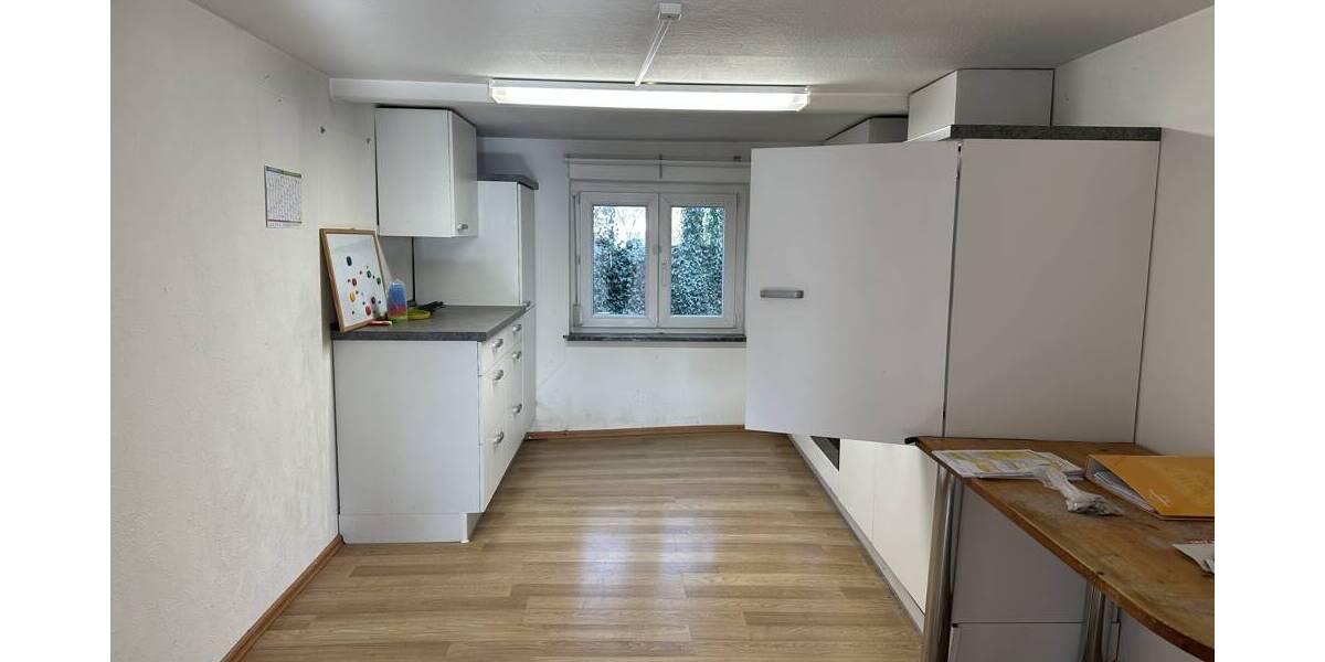 Einfamilienhaus Rottweil / Zepfenhan Zepfenhan - 7 Zimmer, 158 m&sup2;, 195.000&euro; | Angebot:26157441