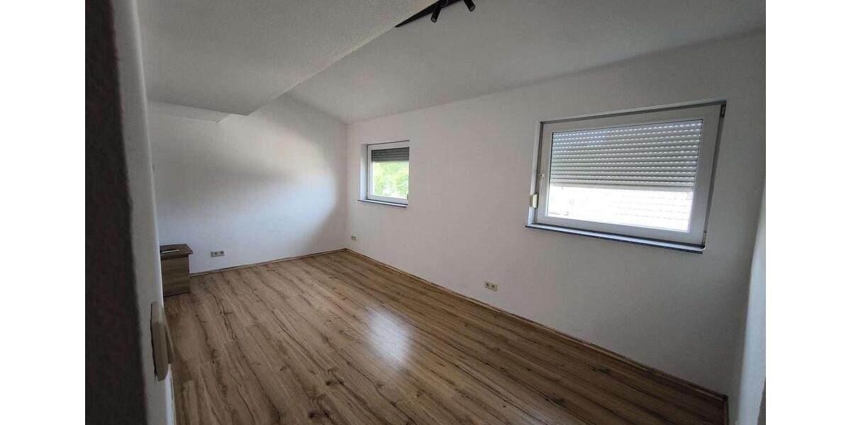 Maisonettenwohnung Garbsen Ortschaft Horst - 4 Zimmer, 120 m&sup2;, 1.390&euro; | Angebot:26545488