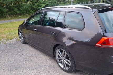 VW Golf 141.800 km 10.250 &euro; Auengrund 98673