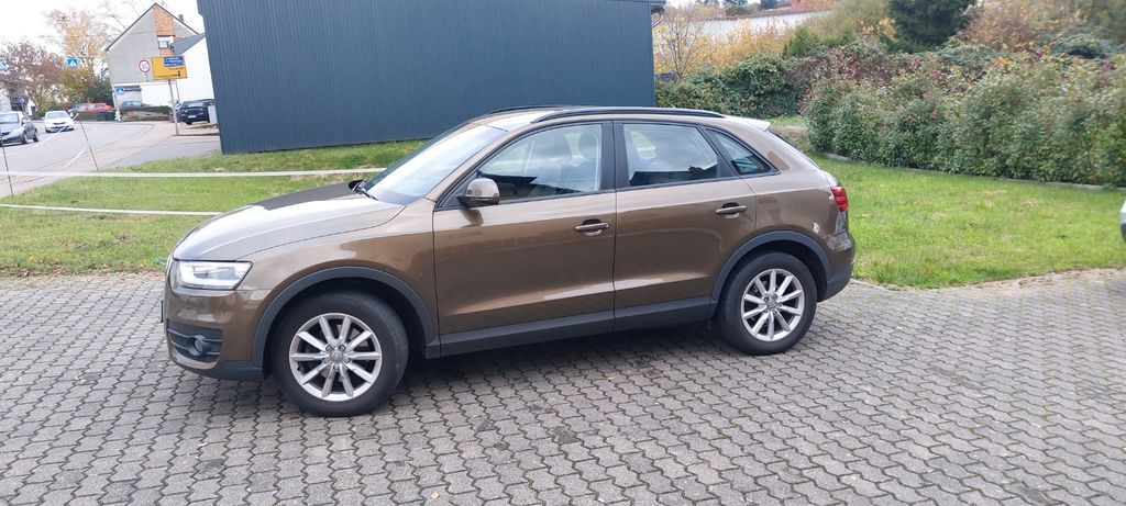 Audi Q3 176.000 km 11.500 &euro; Schwalbach 66773