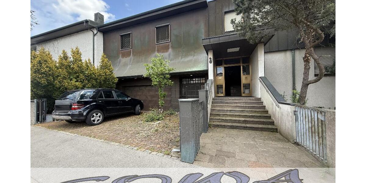 Großzügige Lagerhalle mit Büro-Lagerräumen und einem großzügien Wohnhaus in Gaimersheim - Nähe Westpark! - Ein Objekt von Ihrem Immobilienpartner SOWA Immobilien und Finanzen zimmer