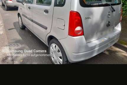 Opel Agila 106.800 km 1.800 &euro; Duisburg 47053