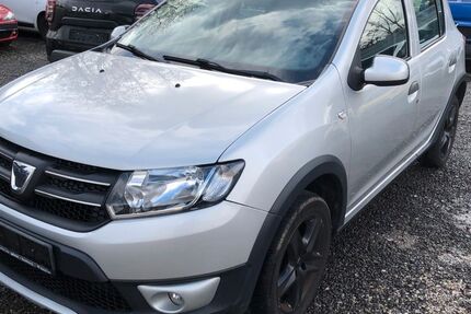 Dacia Sandero 144.164 km 3.290 &euro; Waldmohr 66914