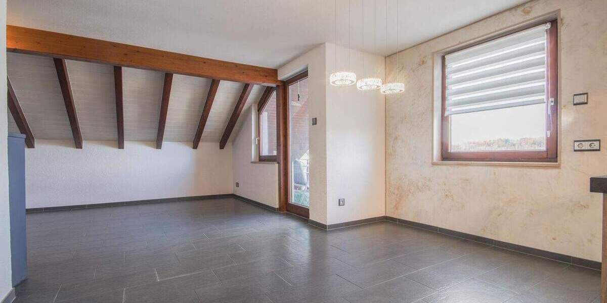 Etagenwohnung Lauchringen Unterlauchringen - 4 Zimmer, 97 m&sup2;, 310.000&euro; | Angebot:25741797