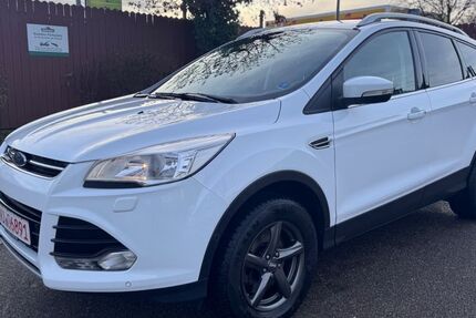 Ford Kuga 149.999 km 10.900 &euro; neu-ulm 89231