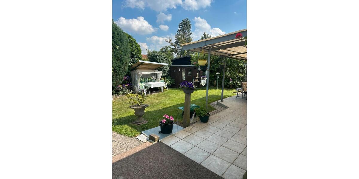 Bungalow Magdeburg Barleber See - 2 Zimmer, 40 m&sup2;, 75.000&euro; | Angebot:27121078