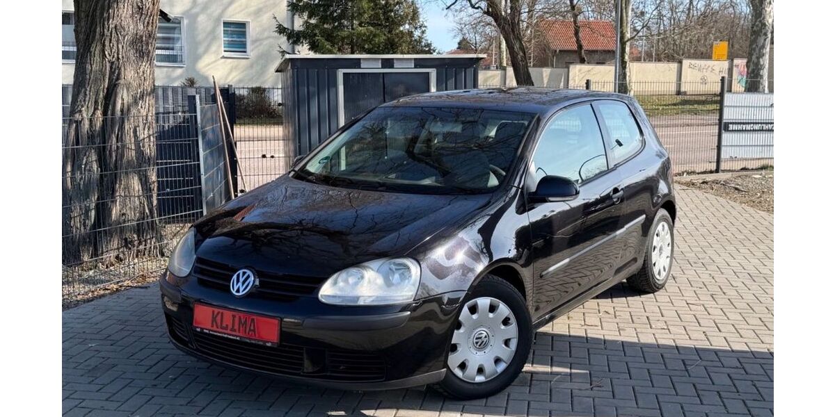 VW Golf 173.000 km 2.500 &euro; Heyrothsberge Bideritz 39175