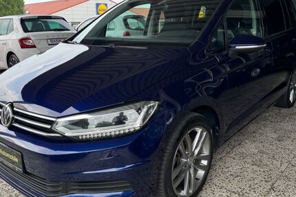 VW Touran 124.900 km 17.999 &euro; lübeck 23556