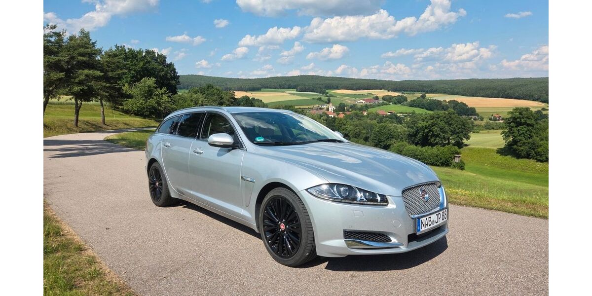 Jaguar XF 156.294 km 11.299 &euro; Schwarzach bei Nabburg 92548
