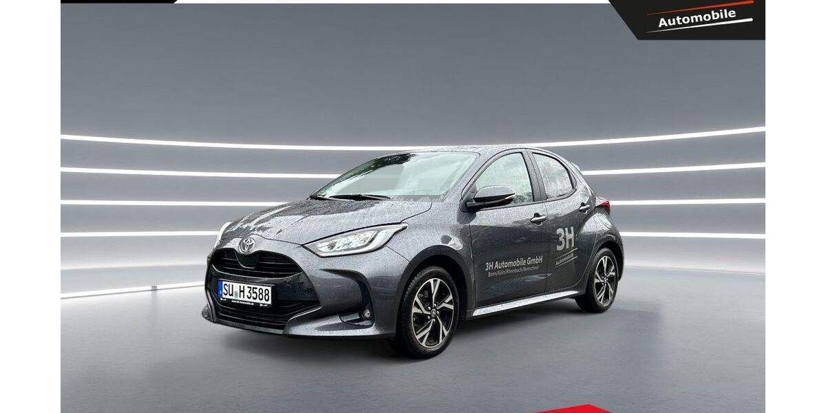 Toyota Yaris 8.000 km 25.990 &euro; Remscheid 42859