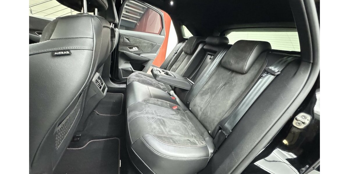 DS Automobiles DS7 Crossback 300 4x4 Performance Line 1.Hand 133.100 km 17.980 &euro; Lich 35423