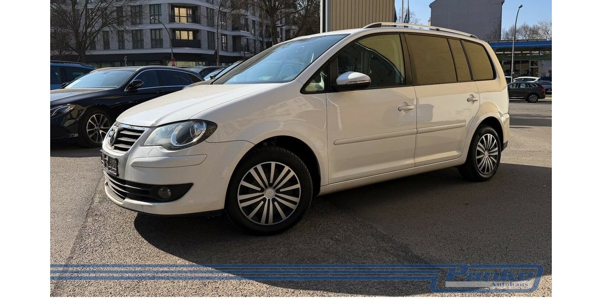 VW Touran Freestyle 1.4 DSG*SHZ*AHK*PDC*AUX* 193.614 km 4.990 &euro; Berlin 13187