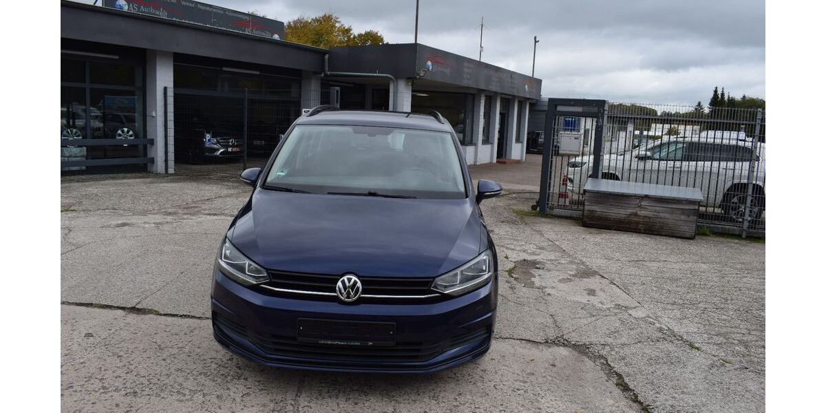 VW Touran 200.000 km 10.980 &euro; BLUMENTHAL 24241