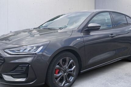 Ford Focus 13.000 km 24.990 &euro; Offenburg- Industriegebiet Elgersweier-Nord 77656