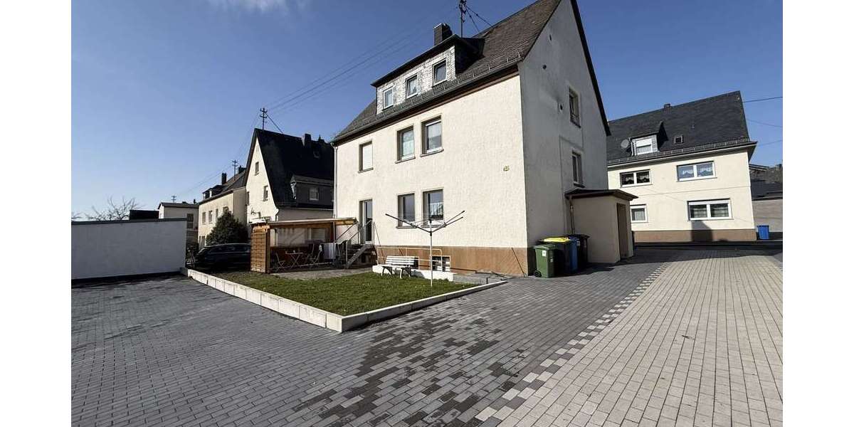 Einfamilienhaus Emmelshausen - 9 Zimmer, 234 m&sup2;, 329.000&euro; | Angebot:27048942