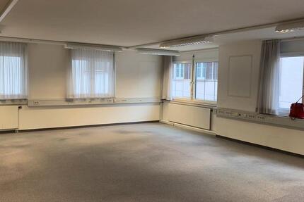 Zentral gelegen variable Büro- Studio- Praxis - Schulungsräume zimmer