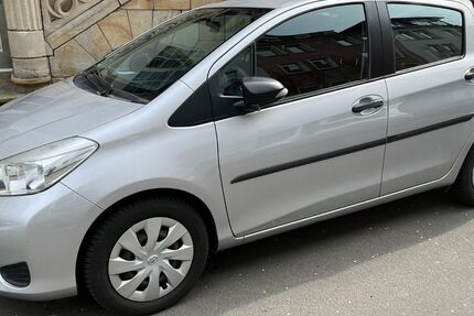Toyota Yaris 141.101 km 4.490 &euro; Münster 48145