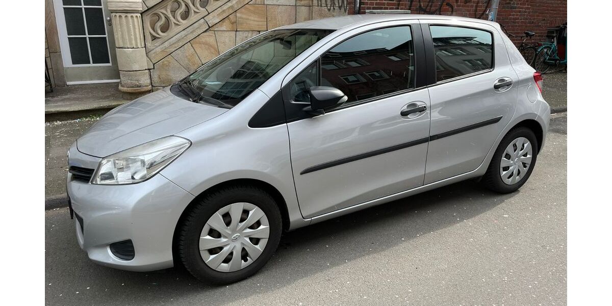 Toyota Yaris 141.101 km 4.490 &euro; Münster 48145