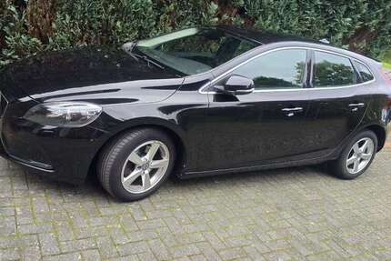Volvo V40 197.000 km 7.199 &euro; Haren 49733