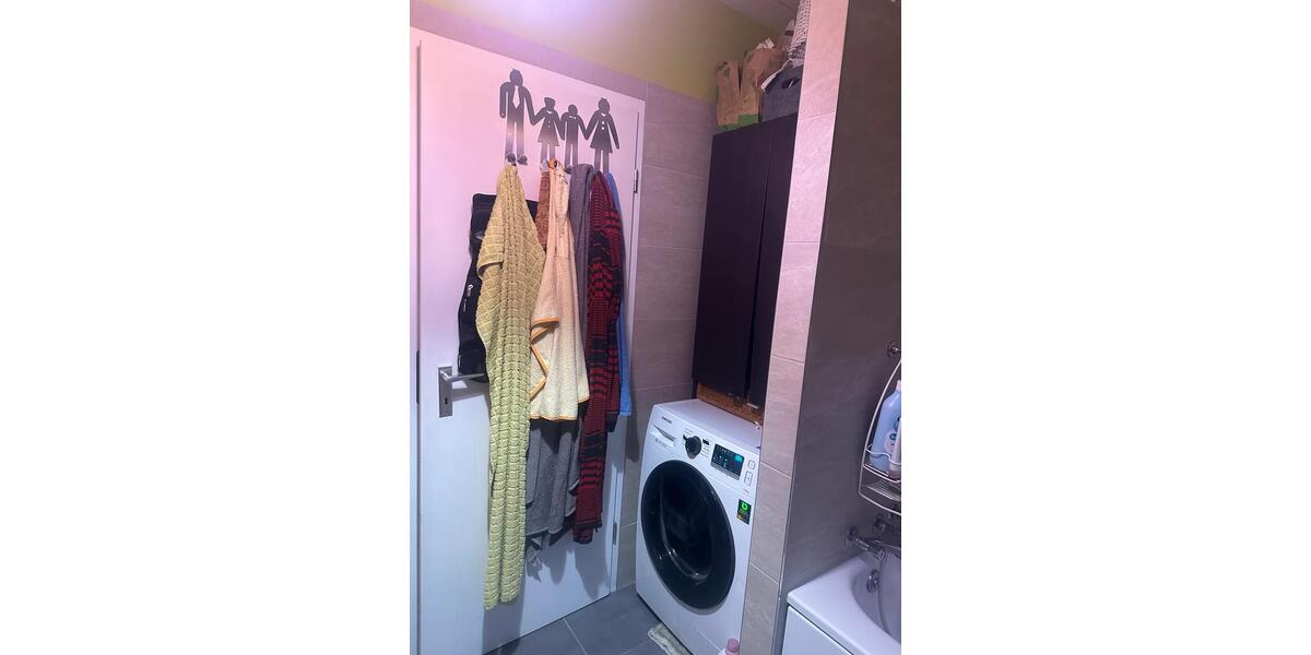 Etagenwohnung Wachtberg - 4 Zimmer, 100 m&sup2;, 1.150&euro; | Angebot:25405147