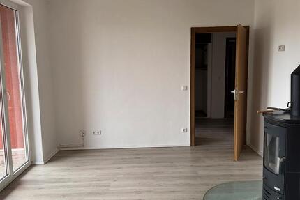Wohnung Neustadt bei Coburg - 3 Zimmer, 66 m&sup2;, 480&euro; | Angebot:25995147