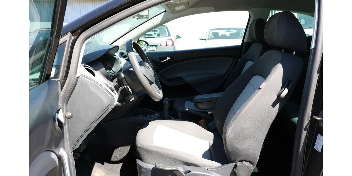 Seat Ibiza 1.4 Reference Salsa / KLIMA / SITZHEIZUNG 158.000 km 2.902 &euro; Hamm 59077