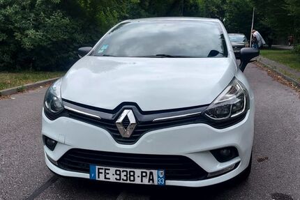 Renault Clio 125.000 km 7.840 &euro; Frankfurt am Main 60320