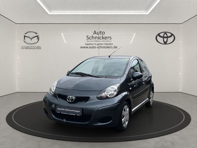 Toyota Aygo (X) 94.435 km 5.240 € Moers 47441