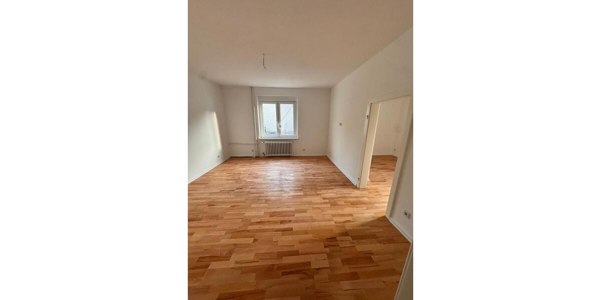 Erstbezug, helle frischsanierte 3-Zimmer Wohnung Groß Lindow 3 zimmer