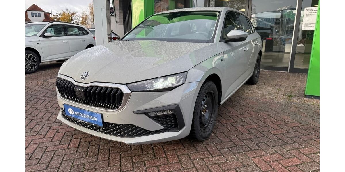 Skoda Scala 16.400 km 30.000 &euro; Rostock 18146