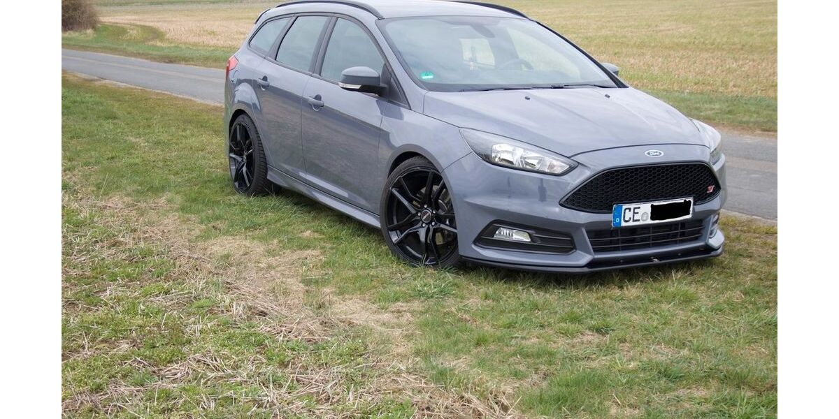 Ford Focus 87.516 km 16.000 &euro; Bergen 29303