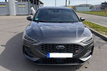 Ford Focus 42.000 km 31.000 &euro; Schorndorf 73614