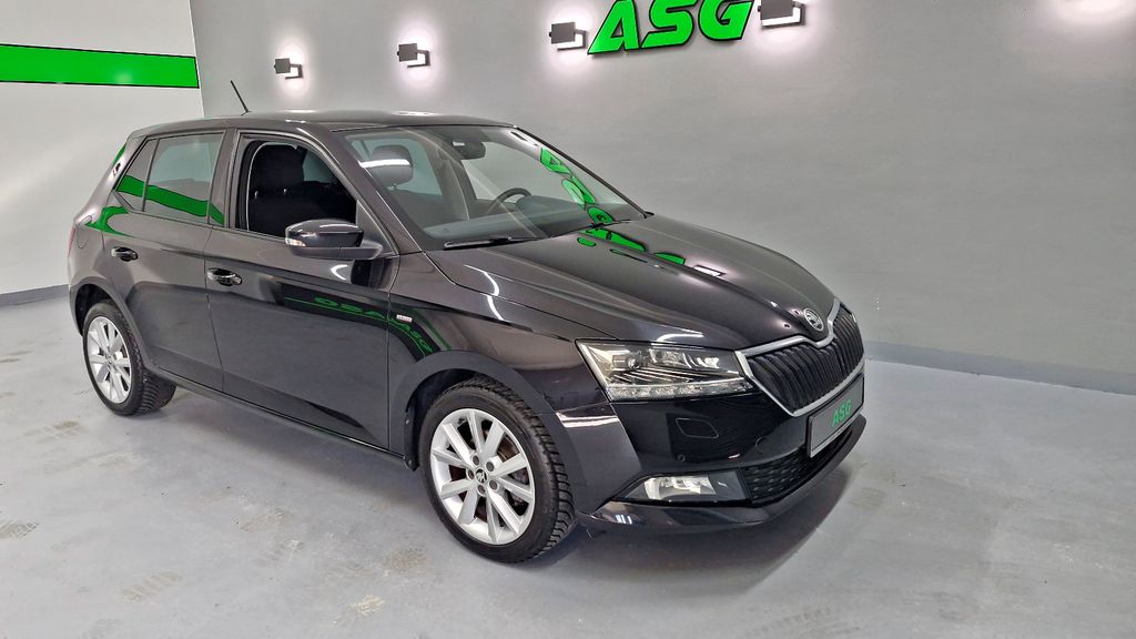 Skoda Fabia 80.780 km 10.990 &euro; Großbeeren 14979