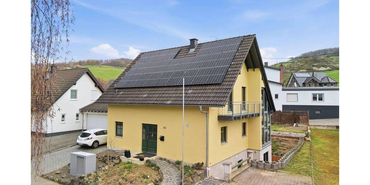 Einfamilienhaus Bad Neuenahr-Ahrweiler Bad Neuenahr - 7 Zimmer, 220 m&sup2;, 525.000&euro; | Angebot:26036850