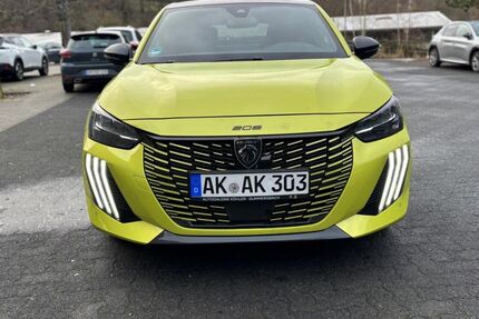 Peugeot 208 11.500 km 30.850 &euro; Gummersbach 51645