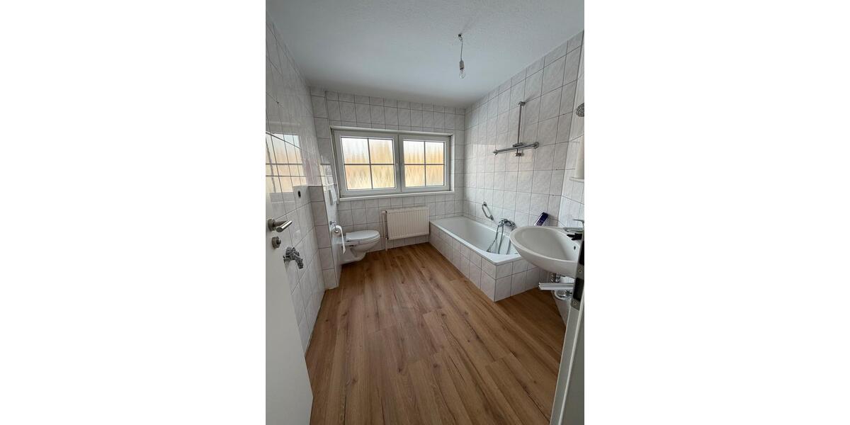 Etagenwohnung Schneverdingen - 3 Zimmer, 72 m&sup2;, 850&euro; | Angebot:25048542