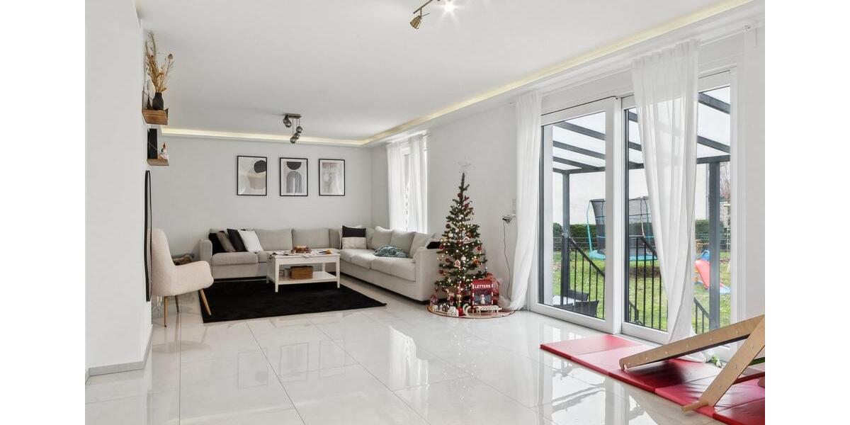 Einfamilienhaus Dortmund Huckarde - 8 Zimmer, 234 m&sup2;, 649.000&euro; | Angebot:26821744
