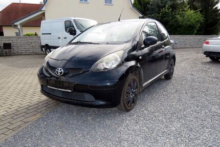 Toyota Aygo (X) 135.000 km 1.890 &euro; Fürstenwalde 15517