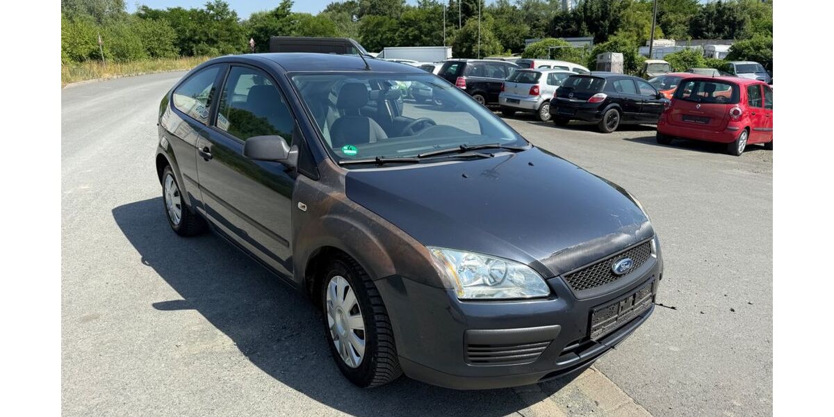 Ford Focus 220.000 km 699 &euro; Wetzlar 35576