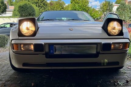 Porsche 944 282.992 km 9.900 € Köln 50999