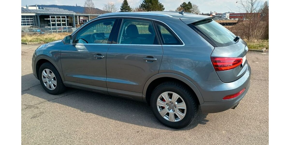 Audi Q3 143.000 km 13.900 &euro; Amberg 92224