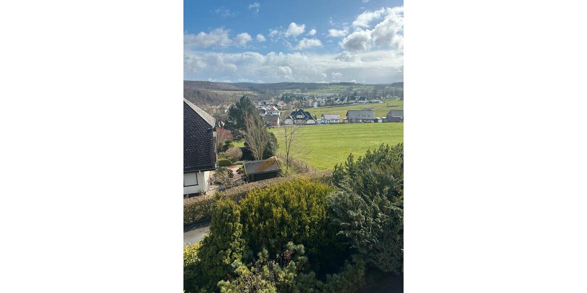 Einfamilienhaus Rüthen - 7 Zimmer, 240 m&sup2;, 330.000&euro; | Angebot:26000889