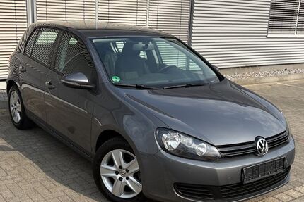 VW Golf 37.700 km 9.490 &euro; Dillenburg 35683